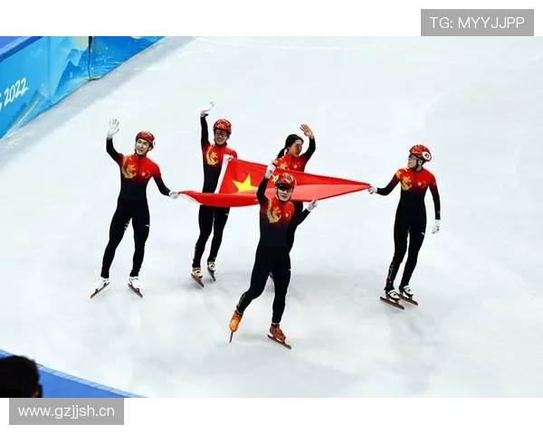 《探秘体育精神与竞技魅力:全球顶级运动员背后的故事与奋斗历程》 - 副本 (2) - 副本 《探秘体育精神与竞技魅力:全球顶级运动员背后的故事与奋斗历程》 - 副本 (2) - 副本