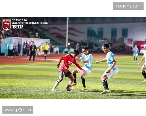 世界杯精彩对决落幕，国家队逆转胜利引发球迷狂欢